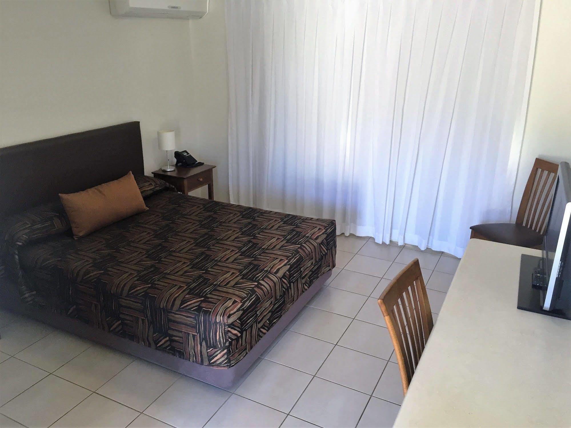 Swag Motel Middlemount Экстерьер фото